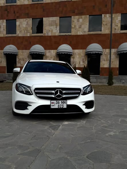Mercedes-Benz E-300 2018
