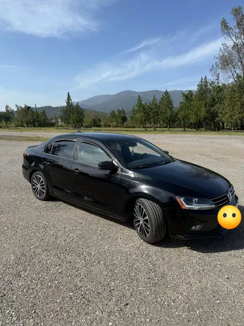 იყიდება! იყიდება! 5600$ იდეალურ მდგომარეობაში. 2015