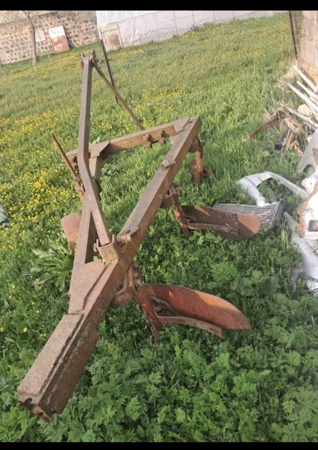 Satılıq DТ plugu, Niноцминда +
