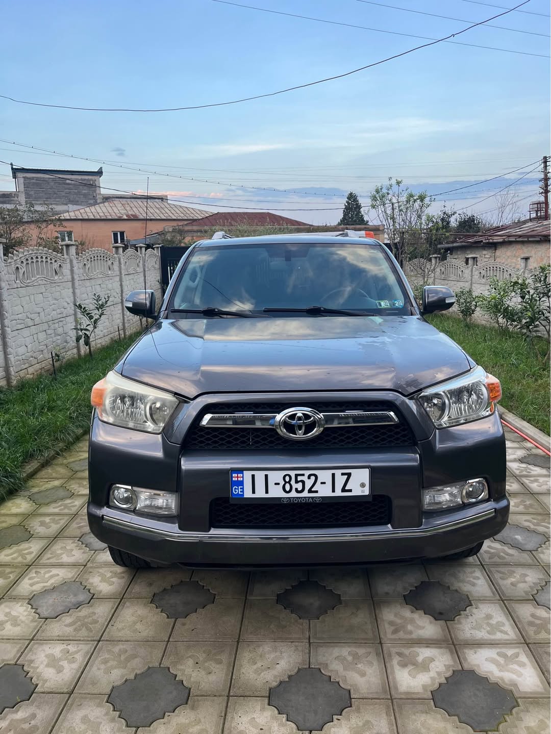 Satılır.2010-cu il.Pasportda 4/4 üzrə Toyota Foruner 4.0 — 15,000$