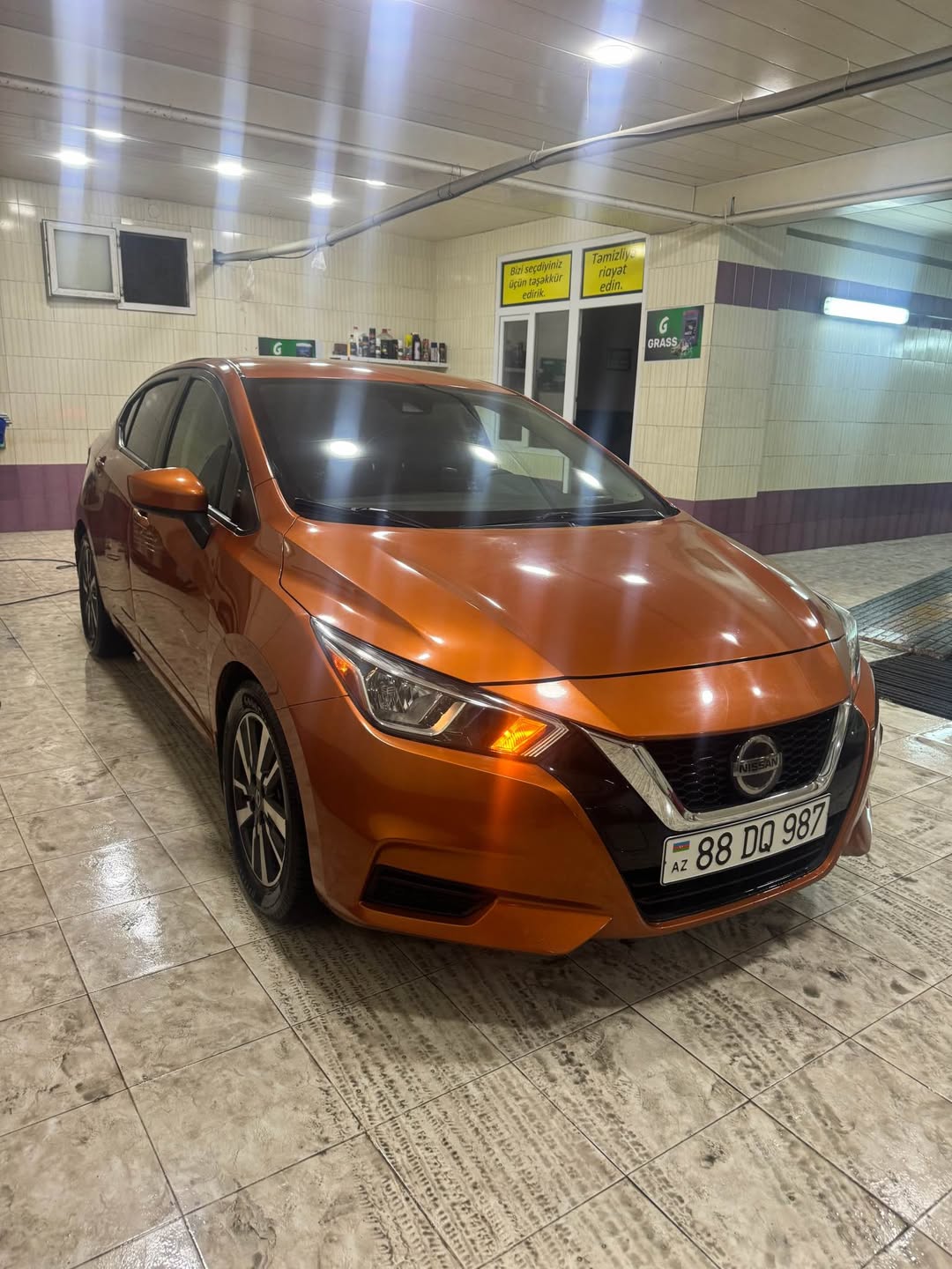 Nissan Sunny 2022