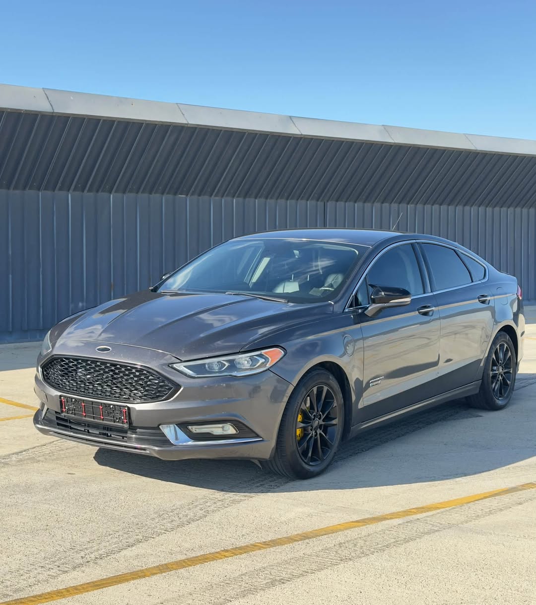 HYBRID TITANIUM 2017 — $8,400