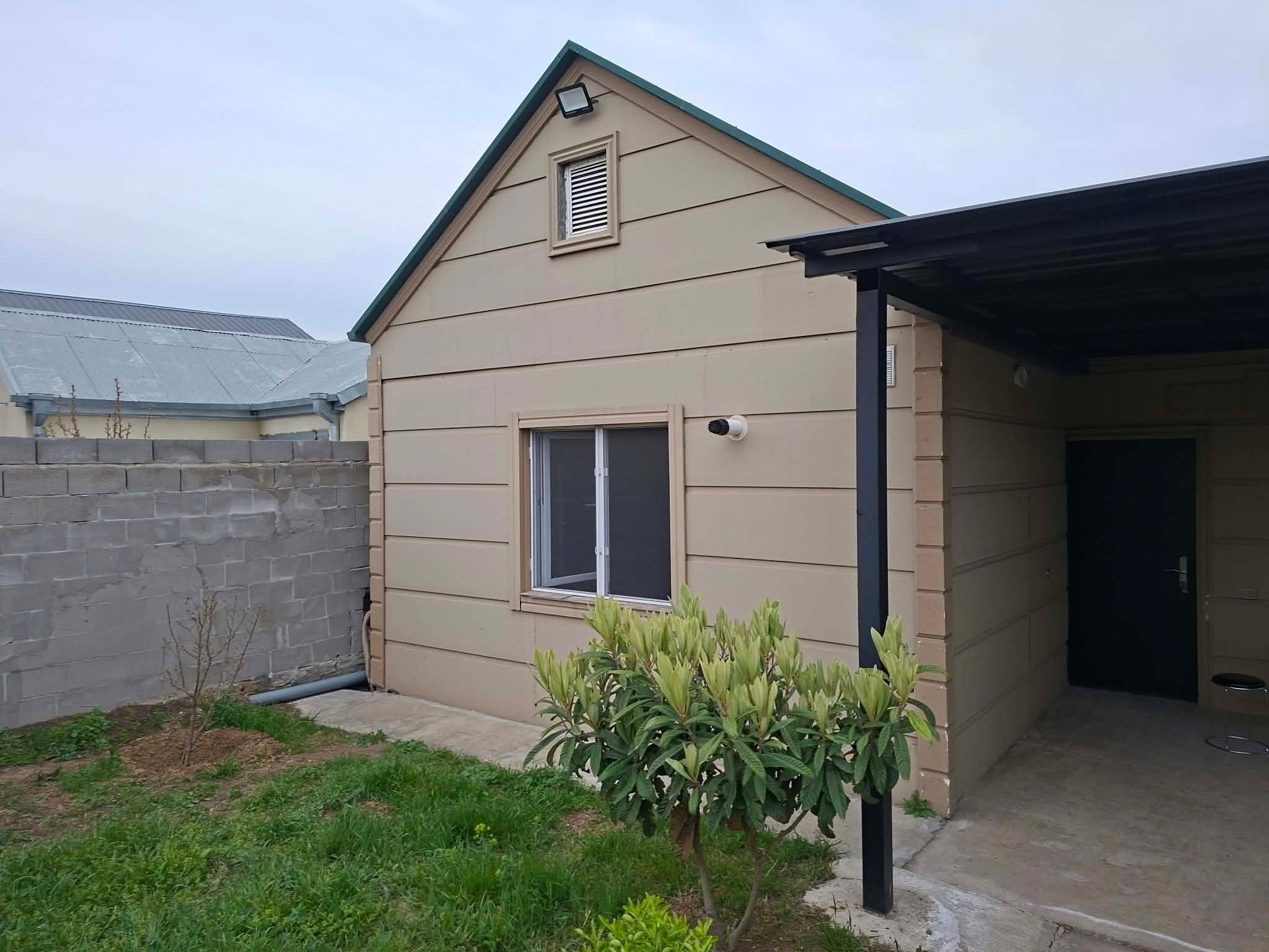 Ev, Tbilisi — $700