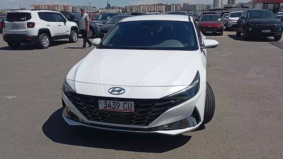Avtomobil 2022 — 39,000$