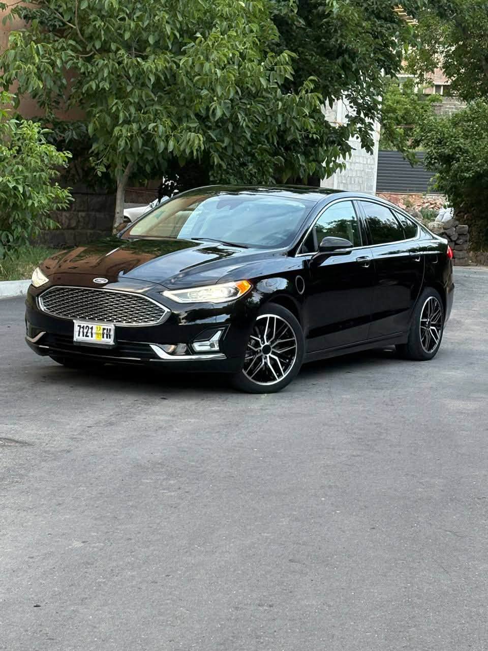 🚘 იყიდება Ford Fusion Plug-In 2020