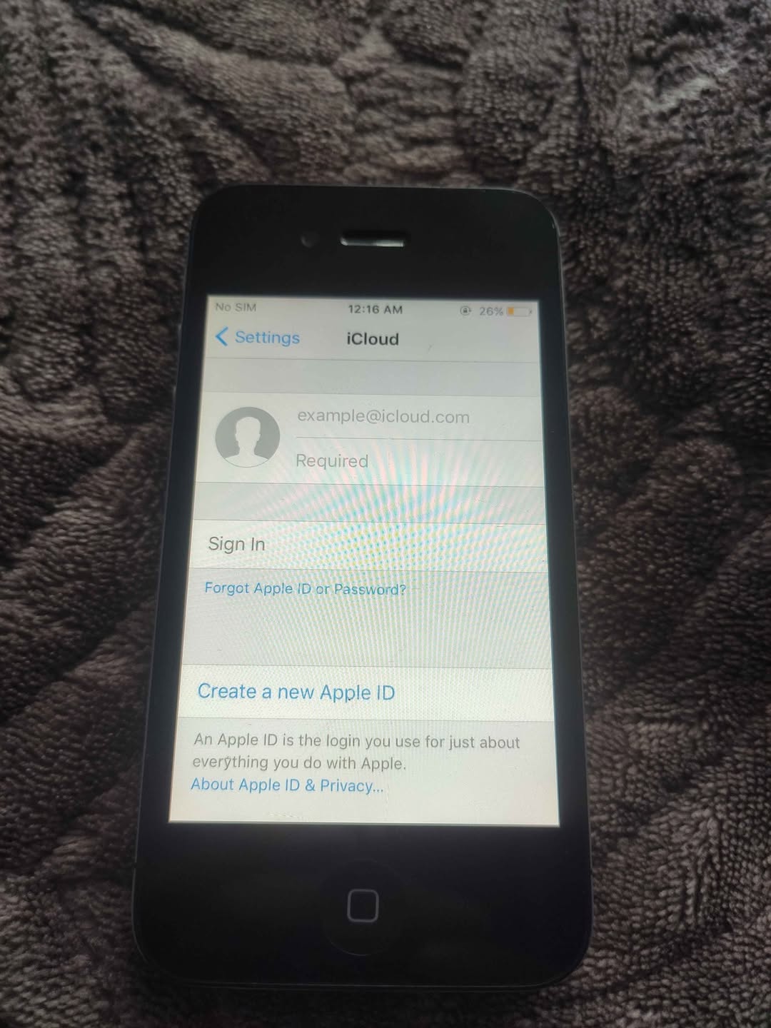 Telefon — 60$