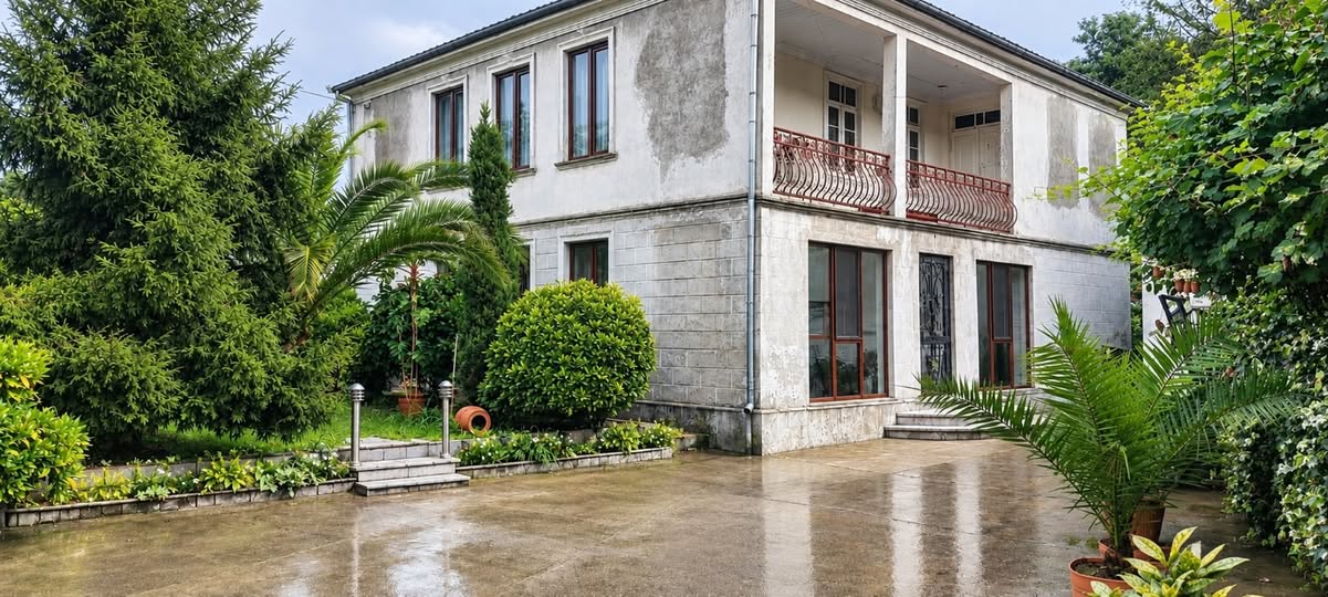 Ev, Batumi