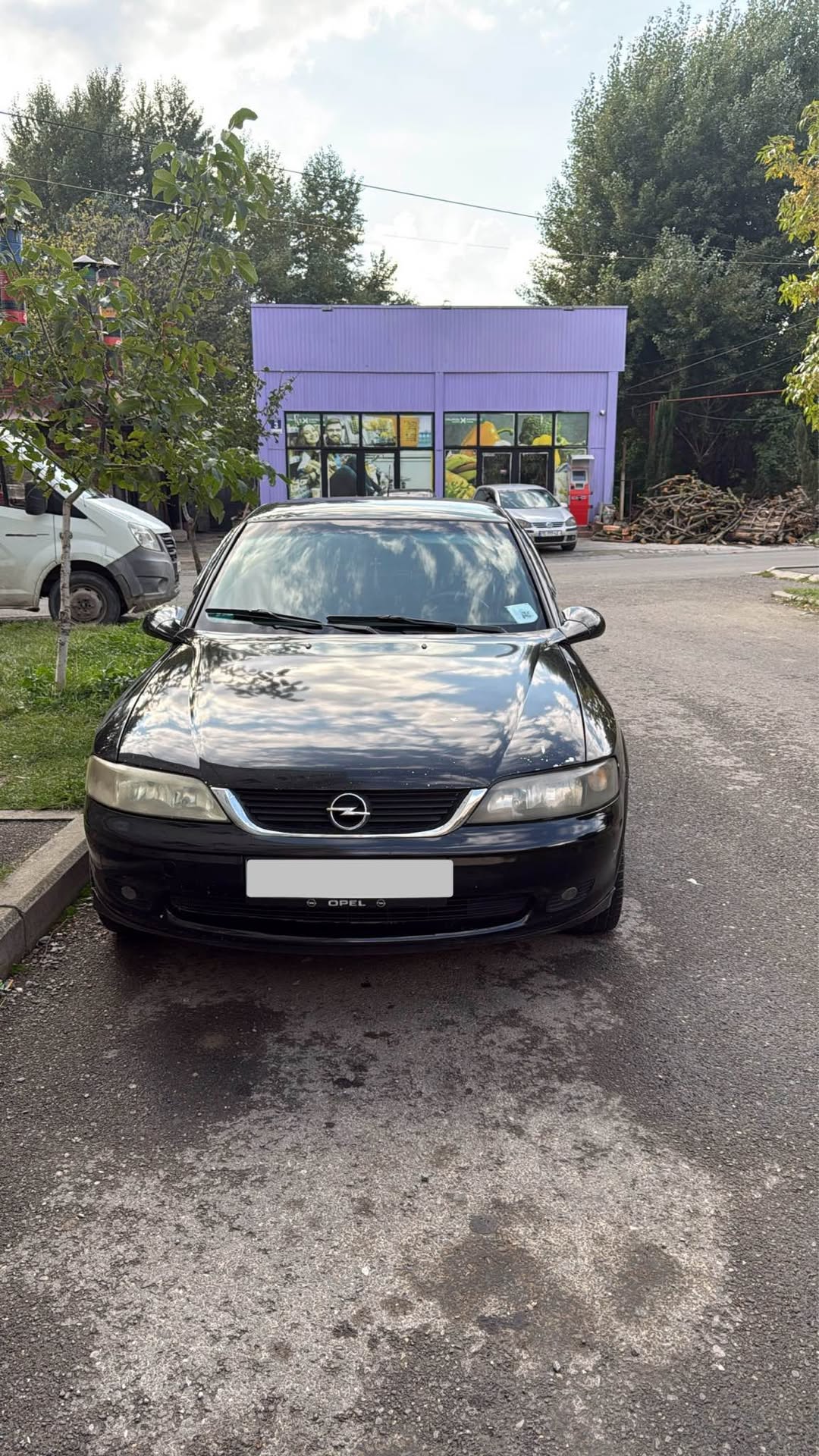 იყიდება Opel Vectra B 1999 წლიანი