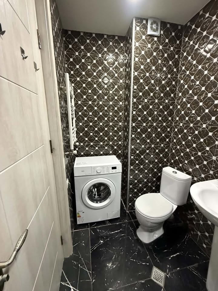 Kirayə veririlir mənzil, Tbilisi — $600