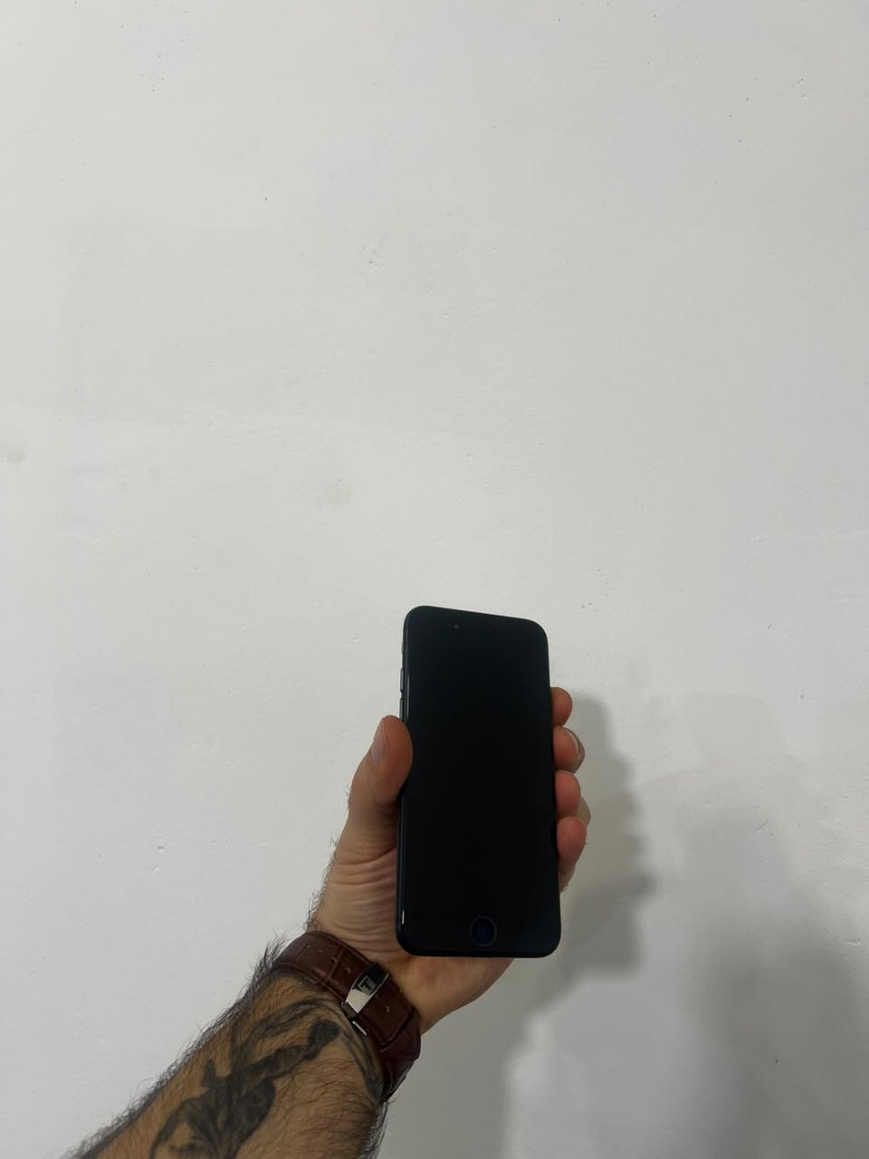 iPhone 8 64gb like new 30000