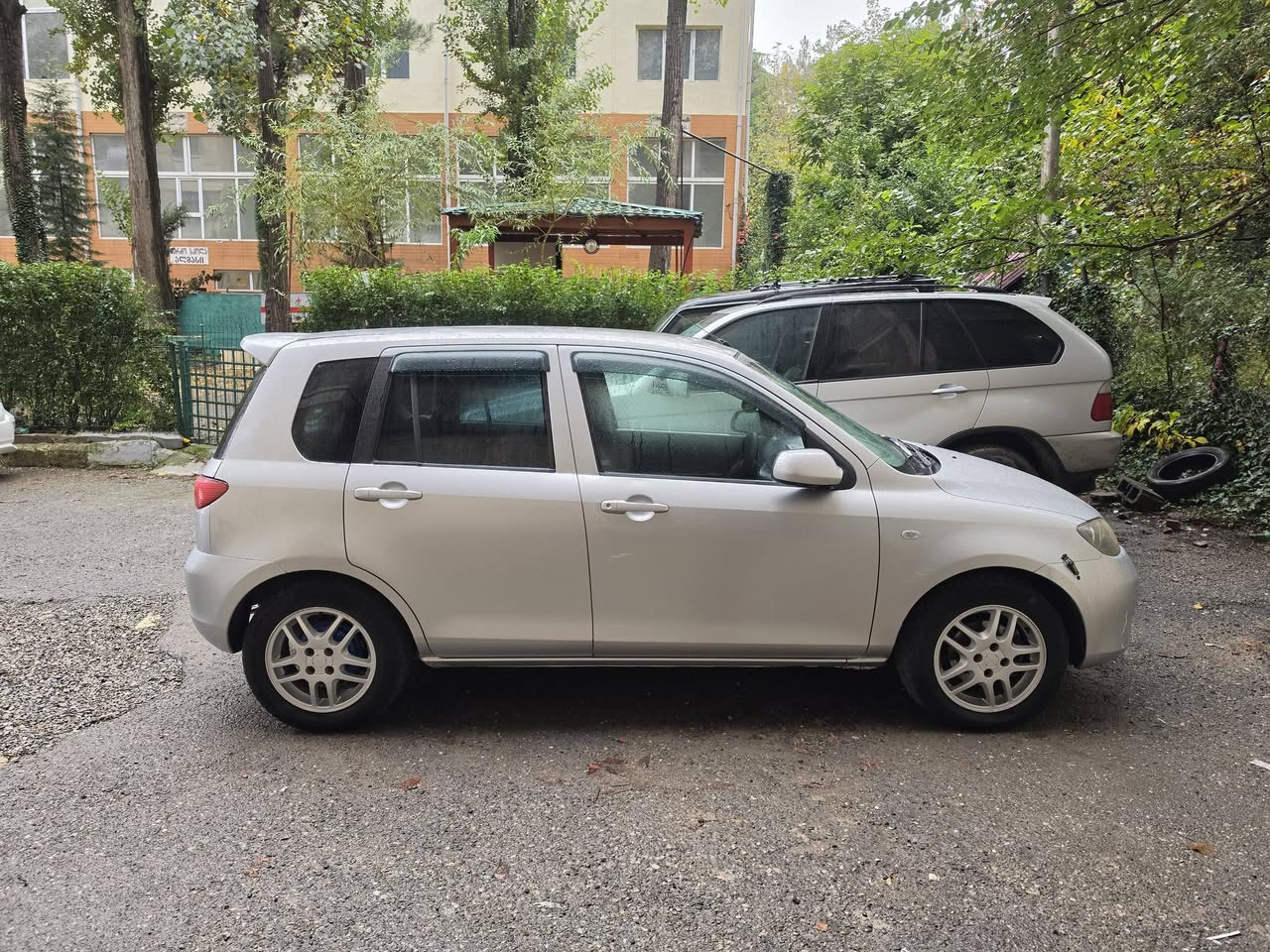 235045 կմ շարժիչ 1.3 լ ավտոմատ