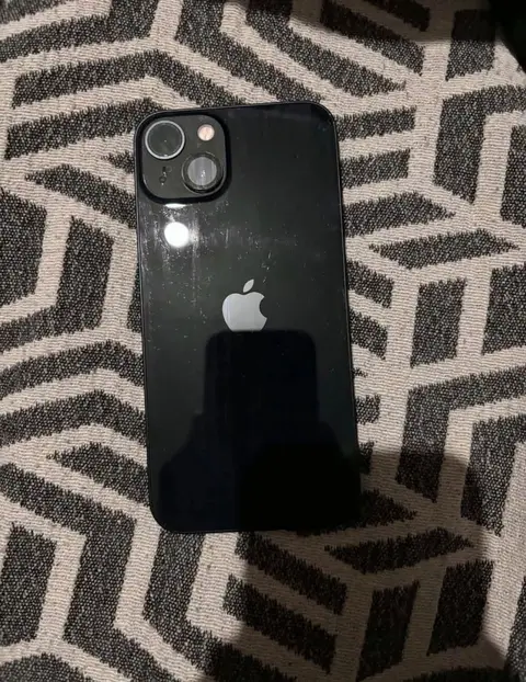 iPhone 13, pil şarjı %75
