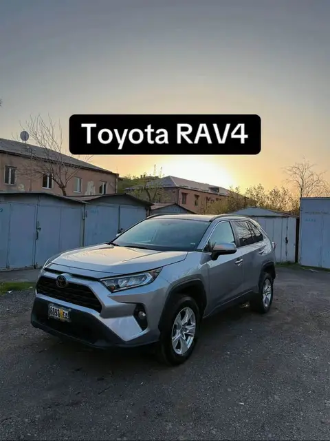 Toyota Rav 4