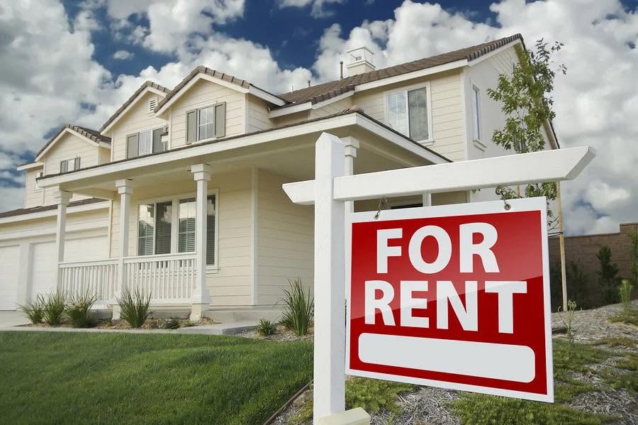 Three-room house for rent