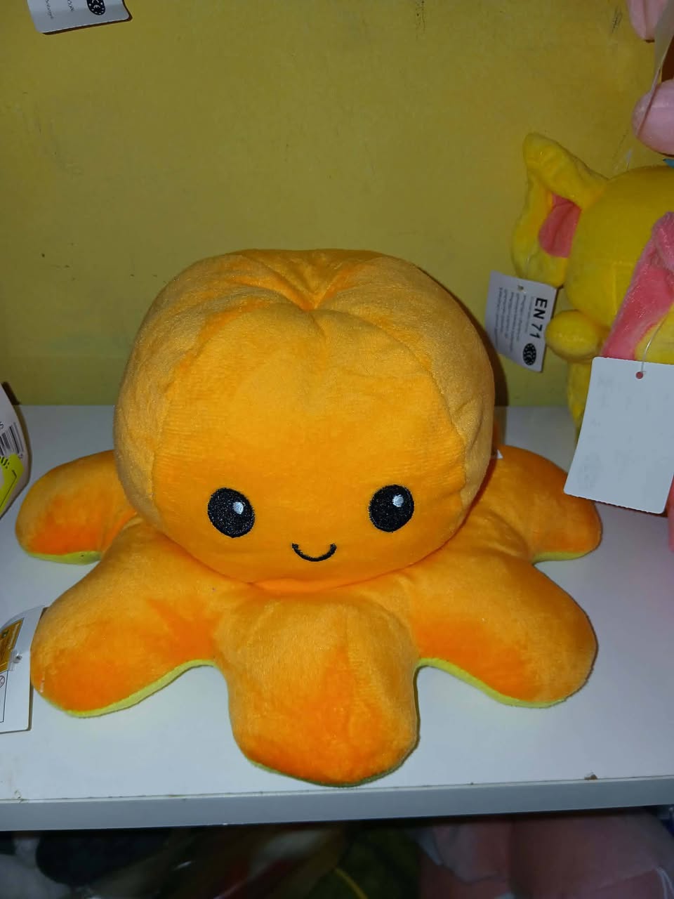Soft plush octopus toy