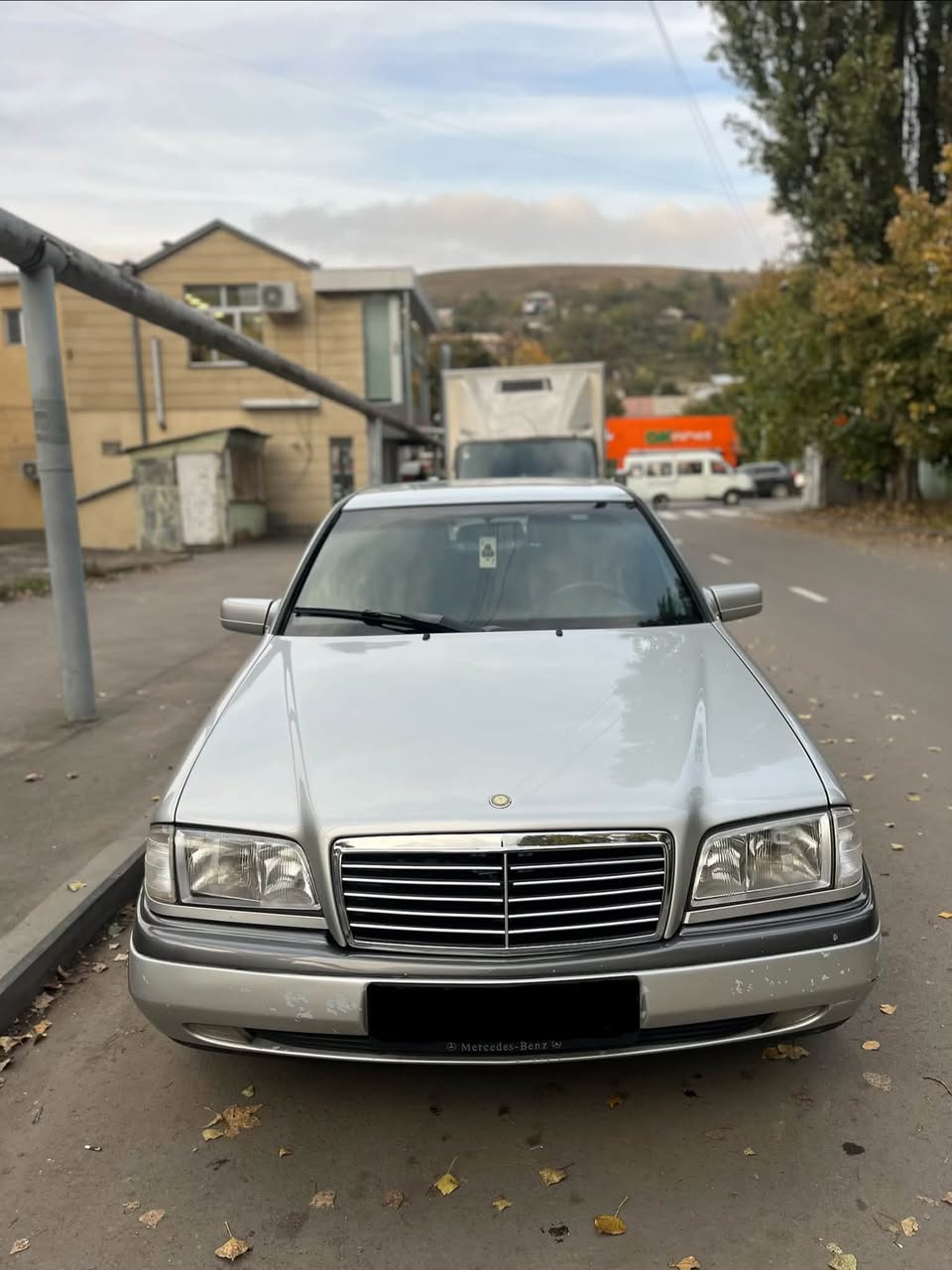 Mercedes-Benz C180 1996 — 4,400$