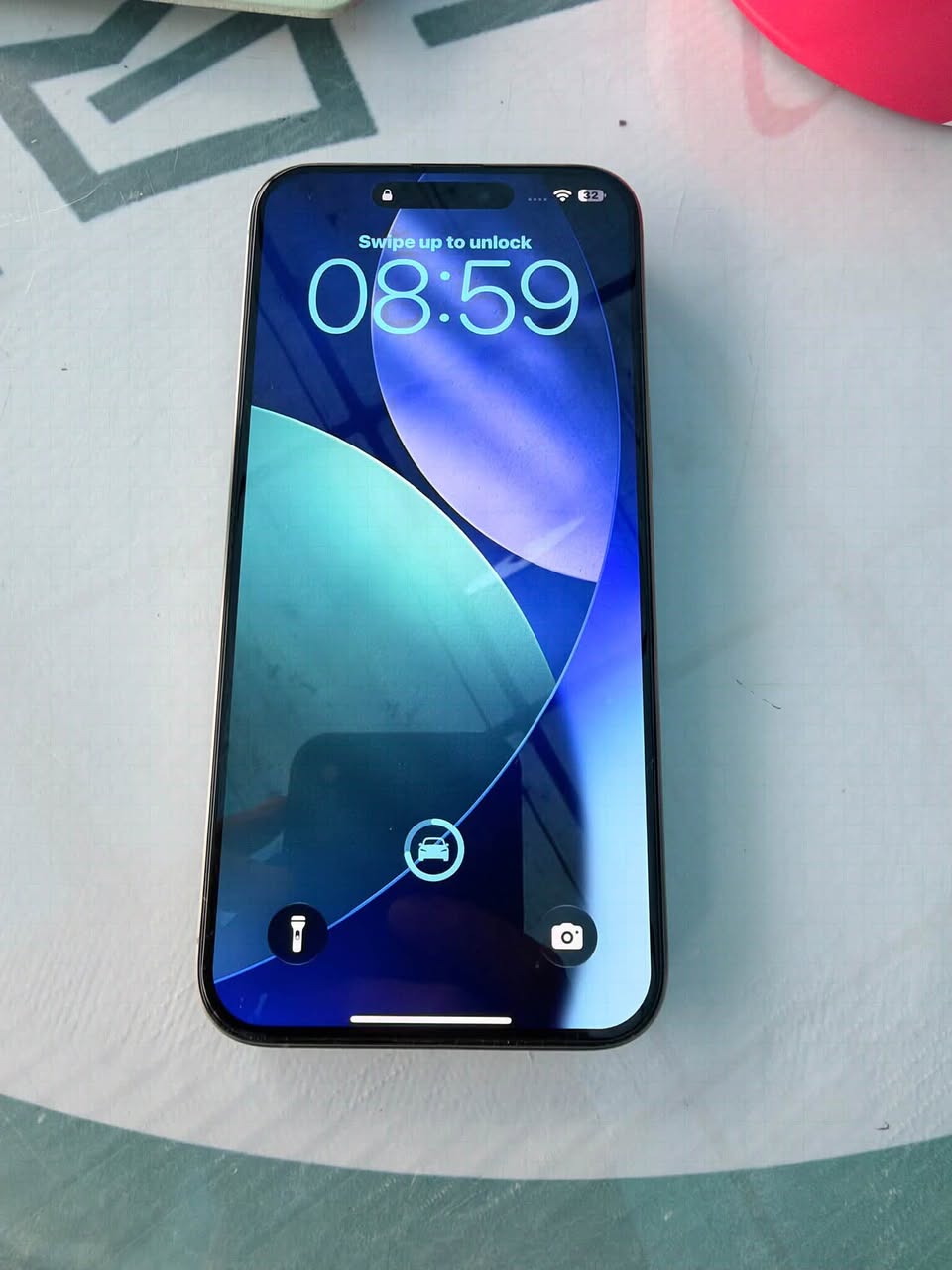 Iphone 15 pro max unlocked phone — 1,600₾
