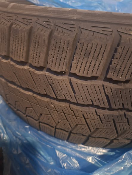 Qış şinləri 225/50 R17, 4 ədəd