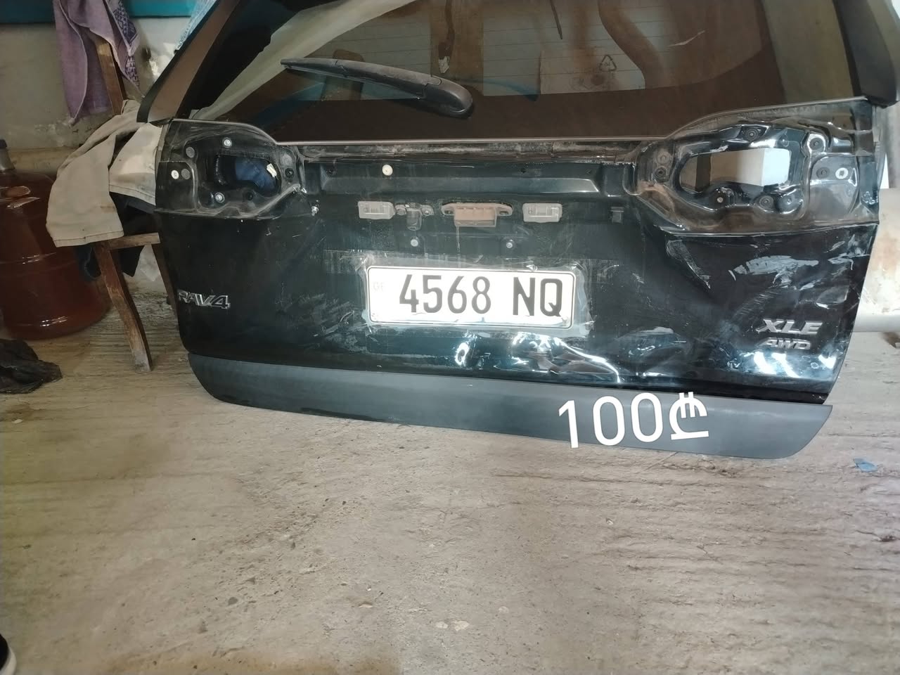 Ավտոմեքենա — 100₾