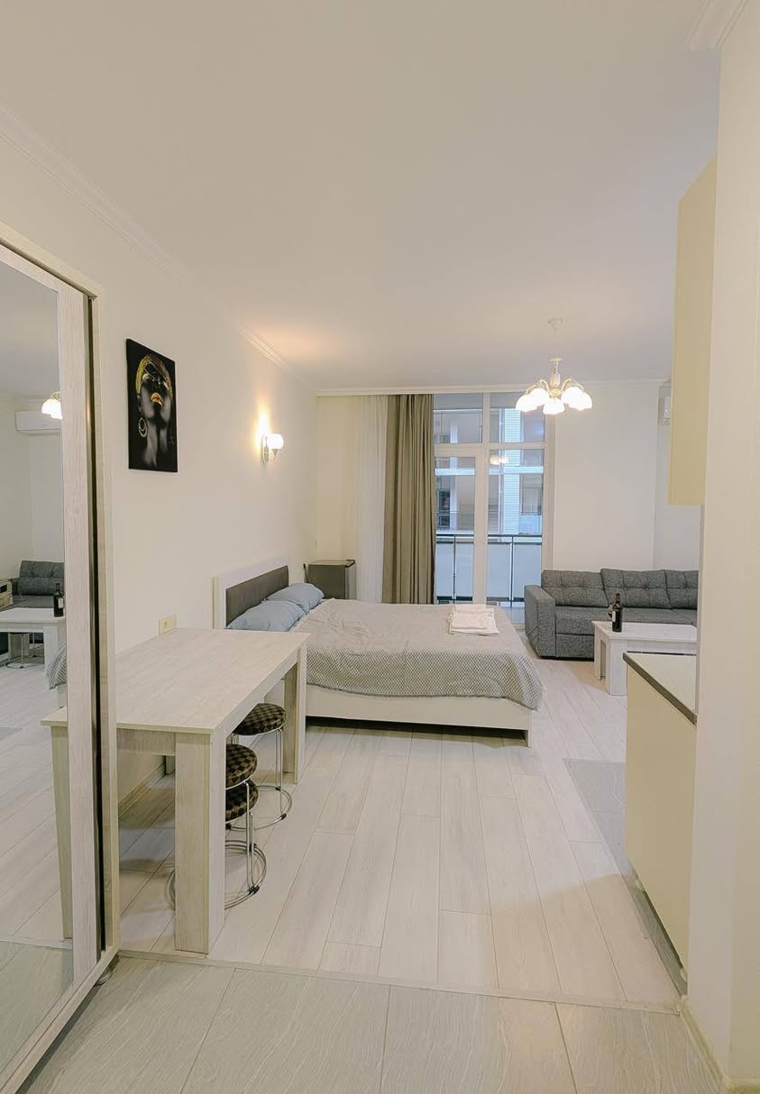 Stüdyo 350$ yıllık olarak kiralanmaktadır 📍