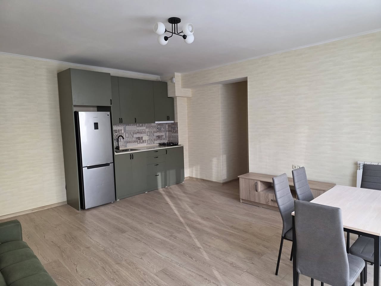 Сдается квартира, Тбилиси — $1,200