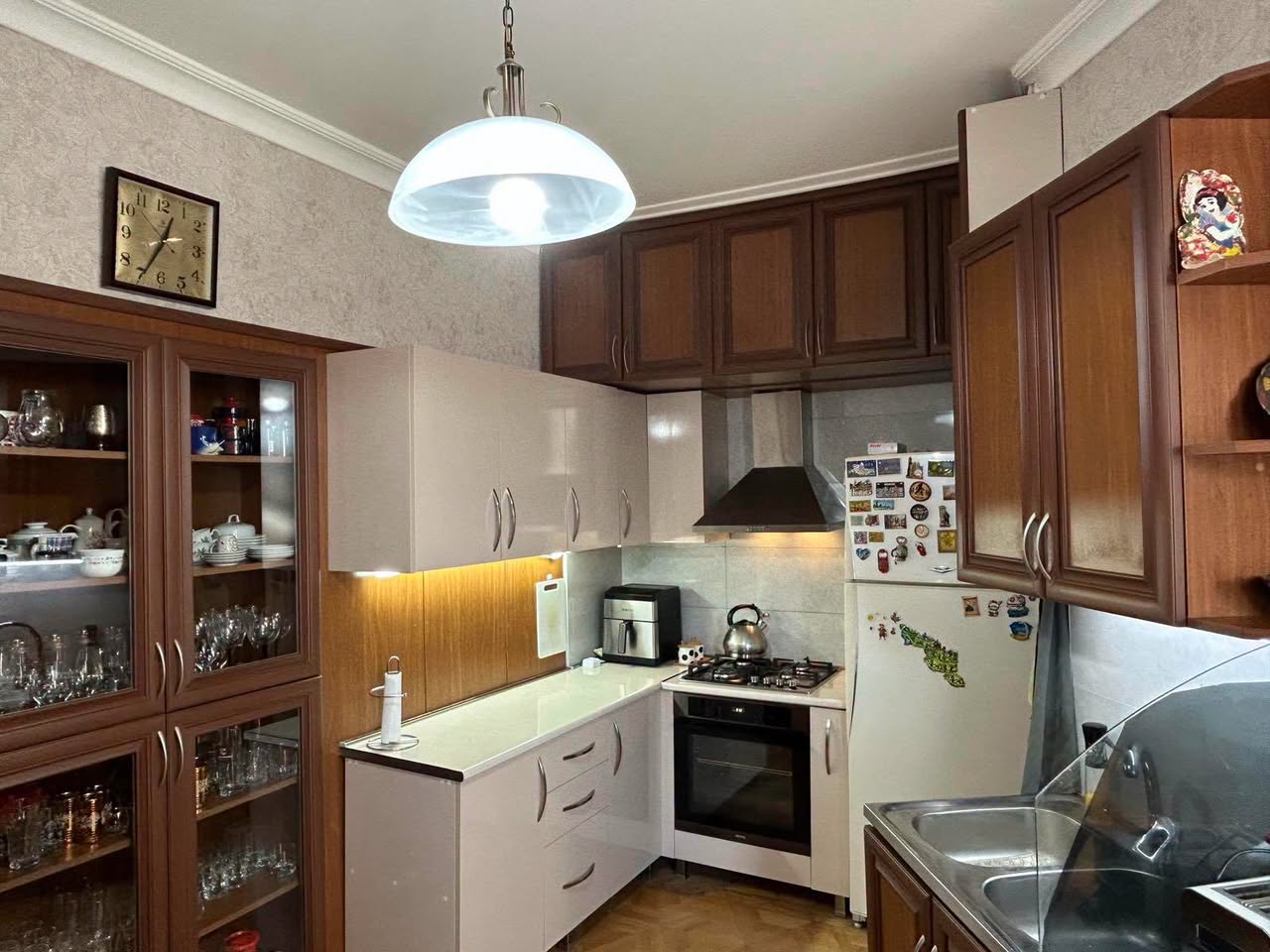 Продаётся 4-комнатная квартира, Тбилиси — $166,000