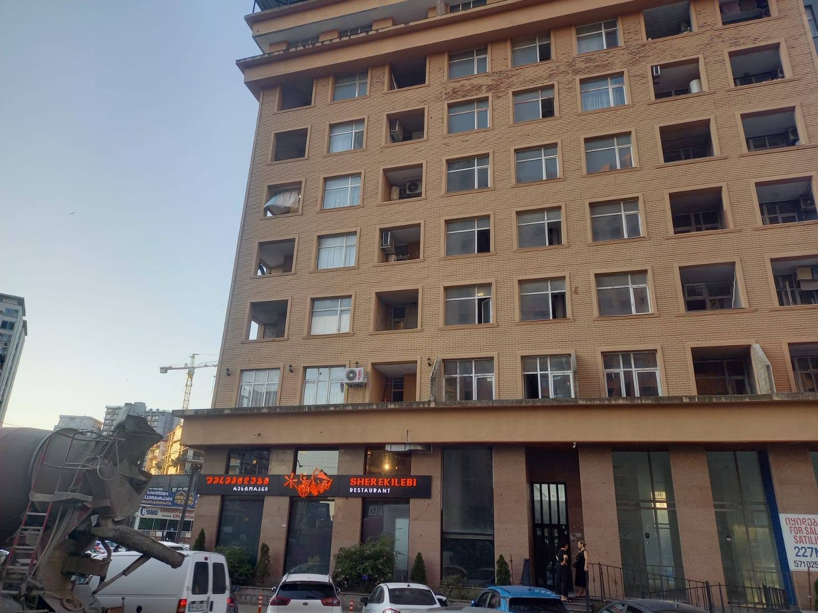 იყიდება ბინა, ბათუმი — $85,000