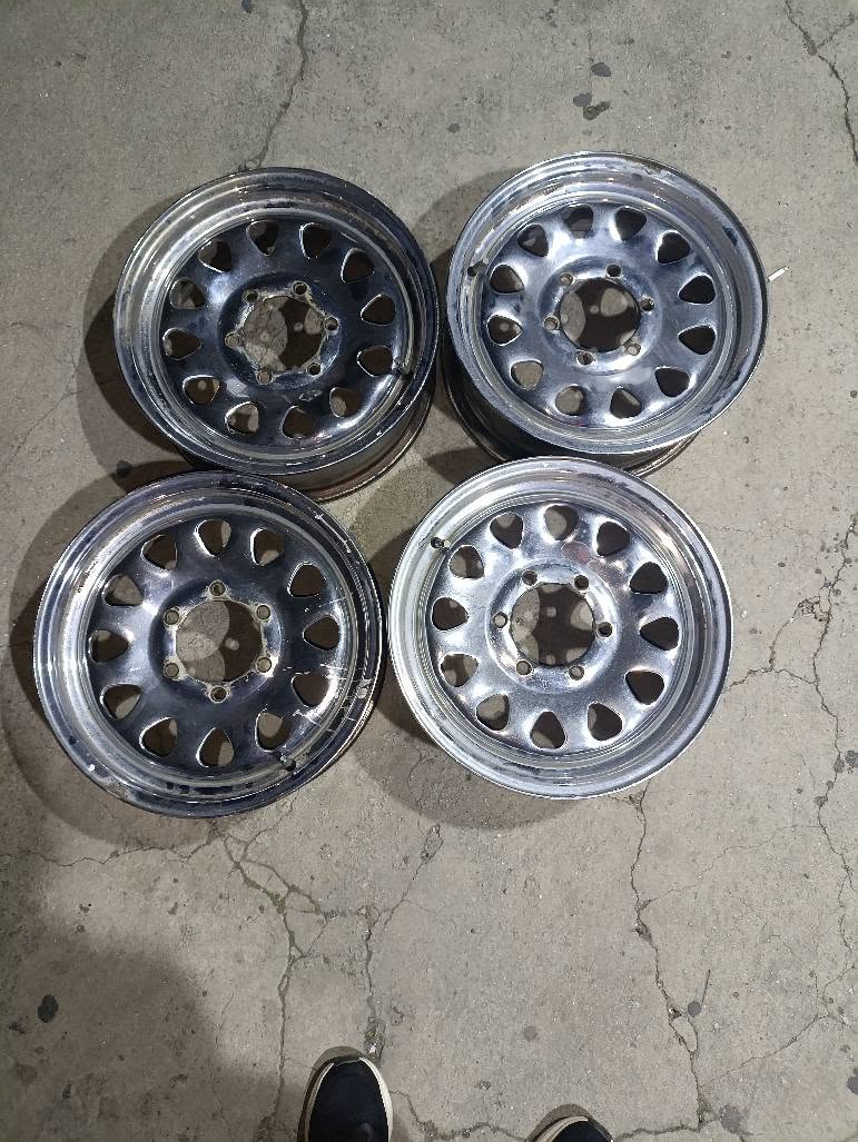 Pajero 16 inch alloy wheel