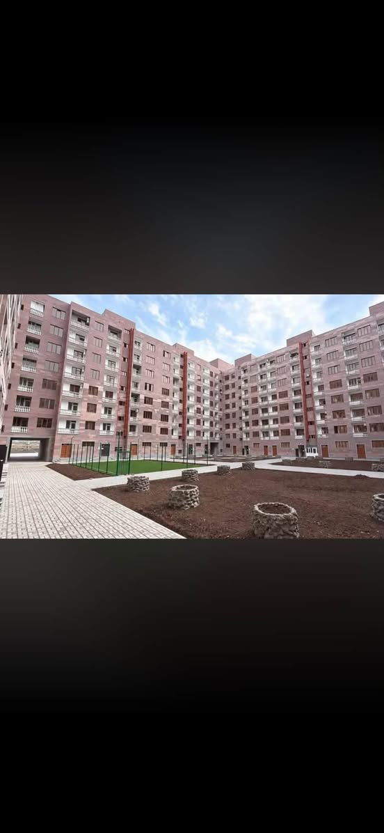Satılık daire, Erivan
