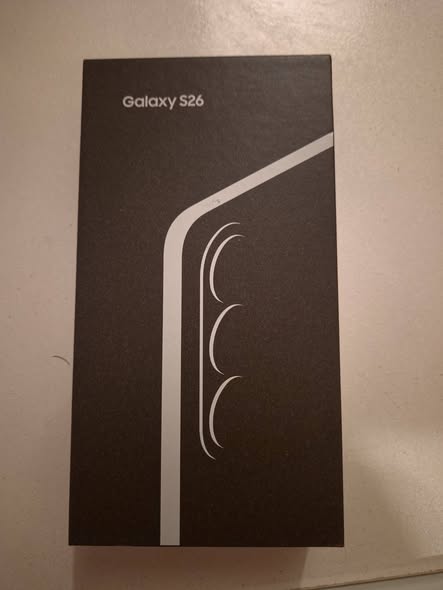 Galaxy S26, 1 თვის, ყუთით და გარანტიით