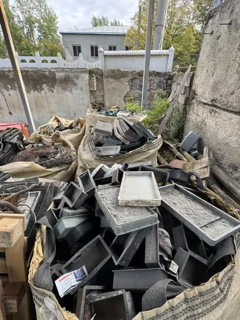 ბეტონის ყალიბები და მოწყობილობა