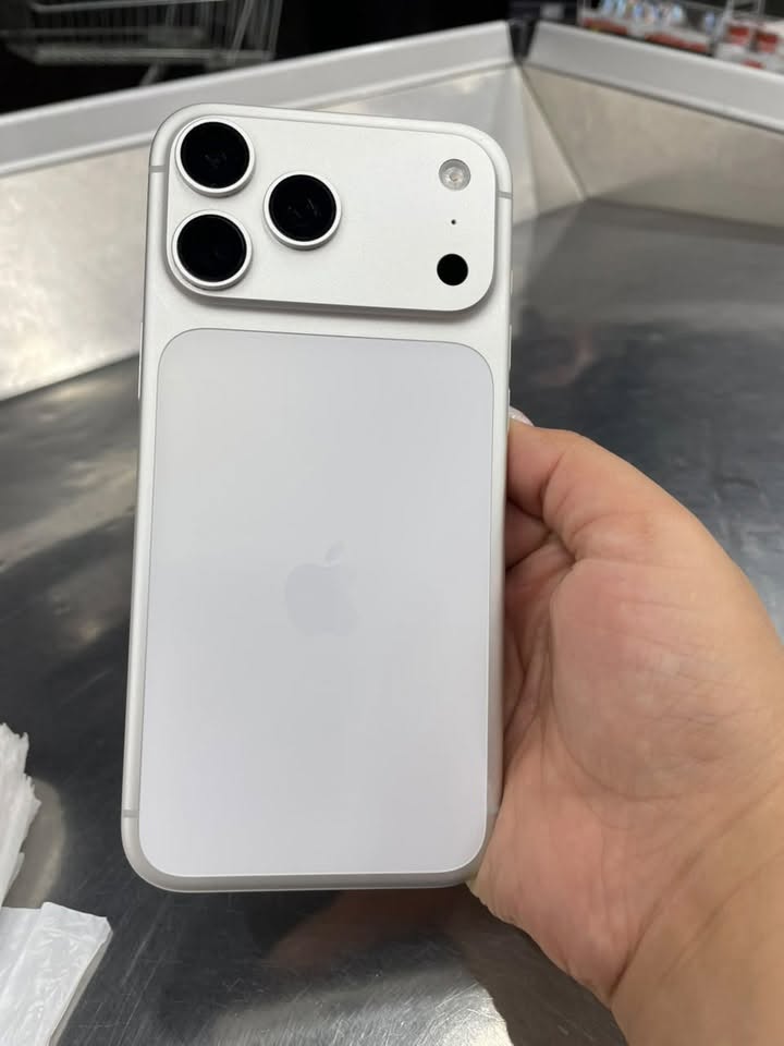 iPhone 256GB, 92% battery, Batumi