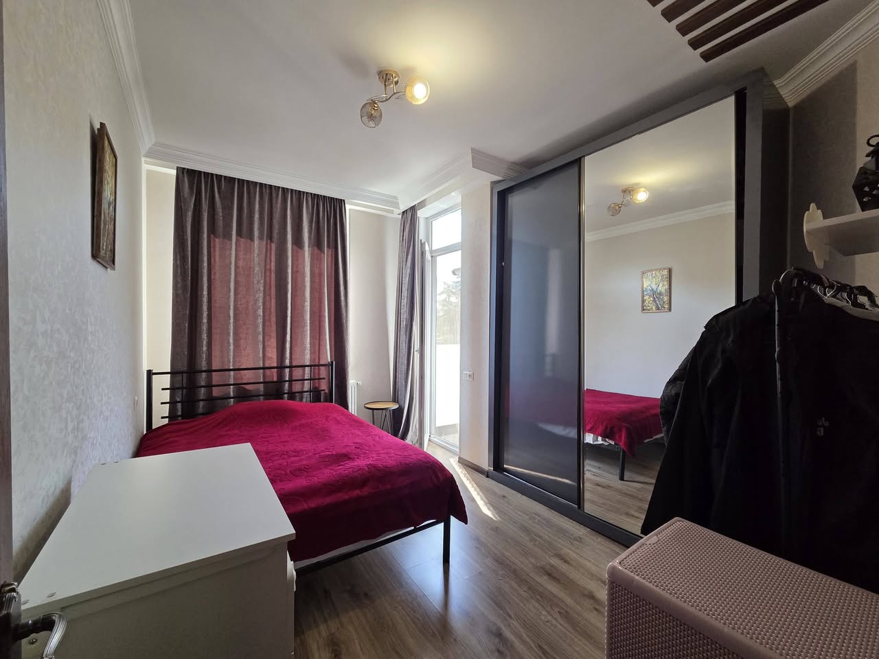 4 odalı daire satılık, Tiflis