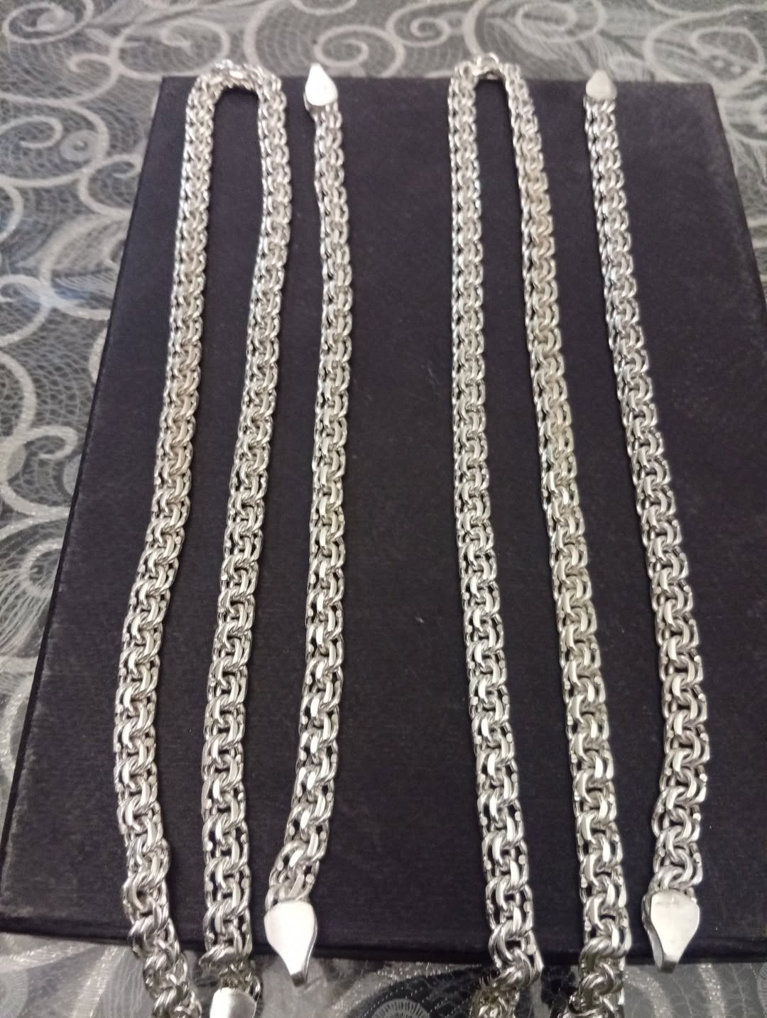 Zinət — 399₼