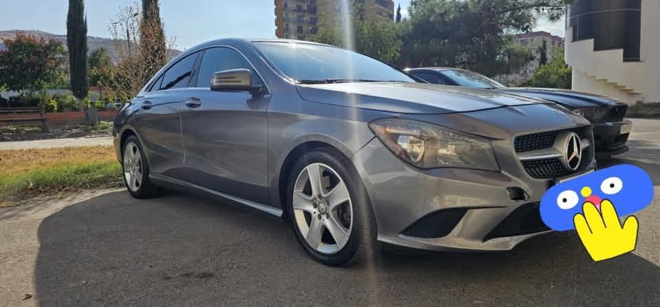 Grey sedan for sale, 6000