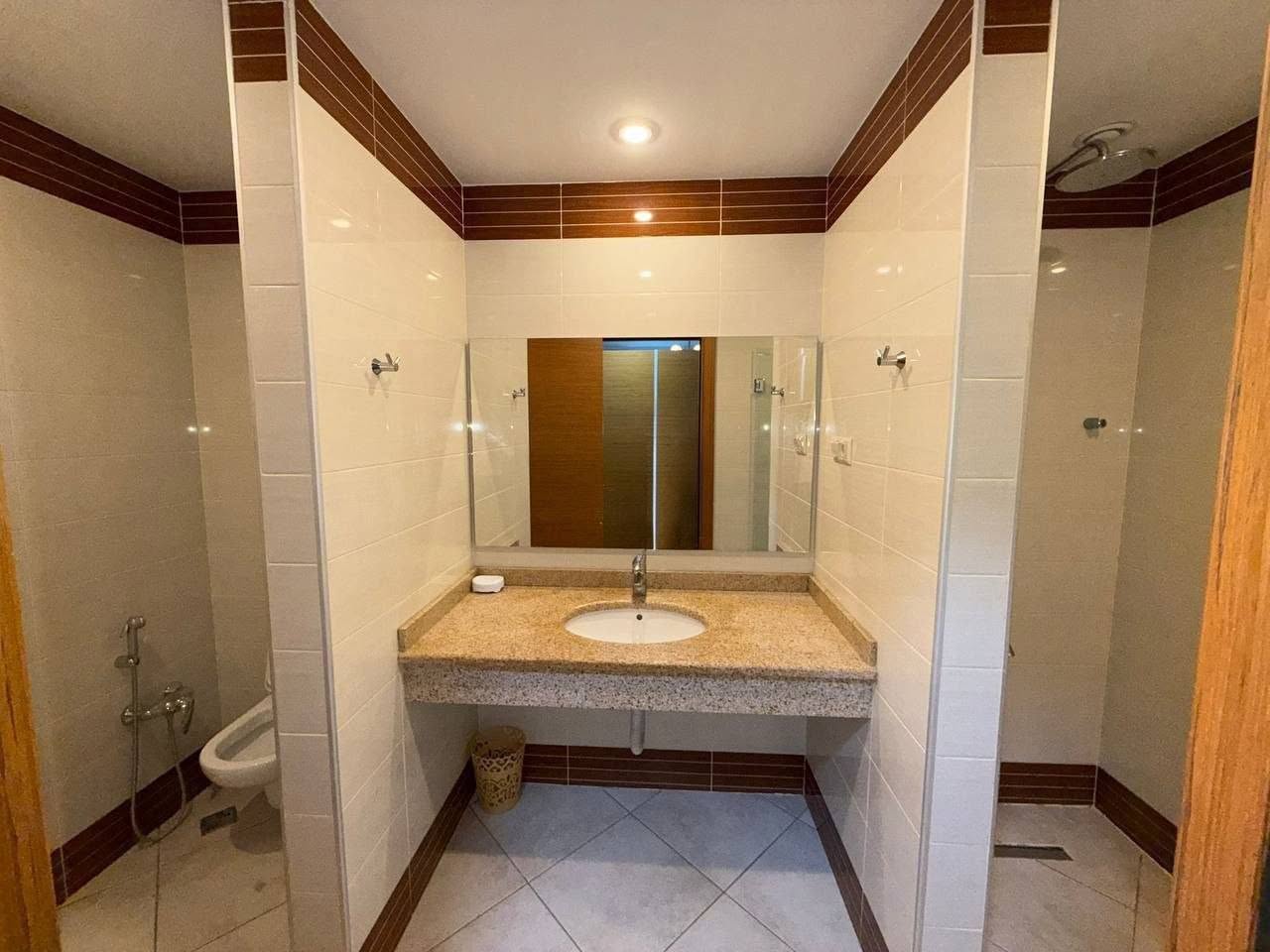 3 otaqlı mənzil kirayə verir, Bakı — 1,600 ₼