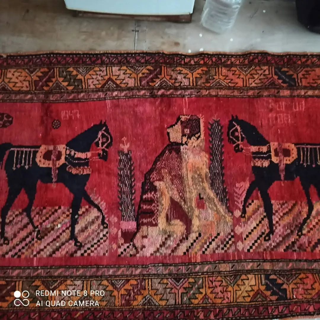 Qədimi əl toxunmuş xalça 1x1.5 m