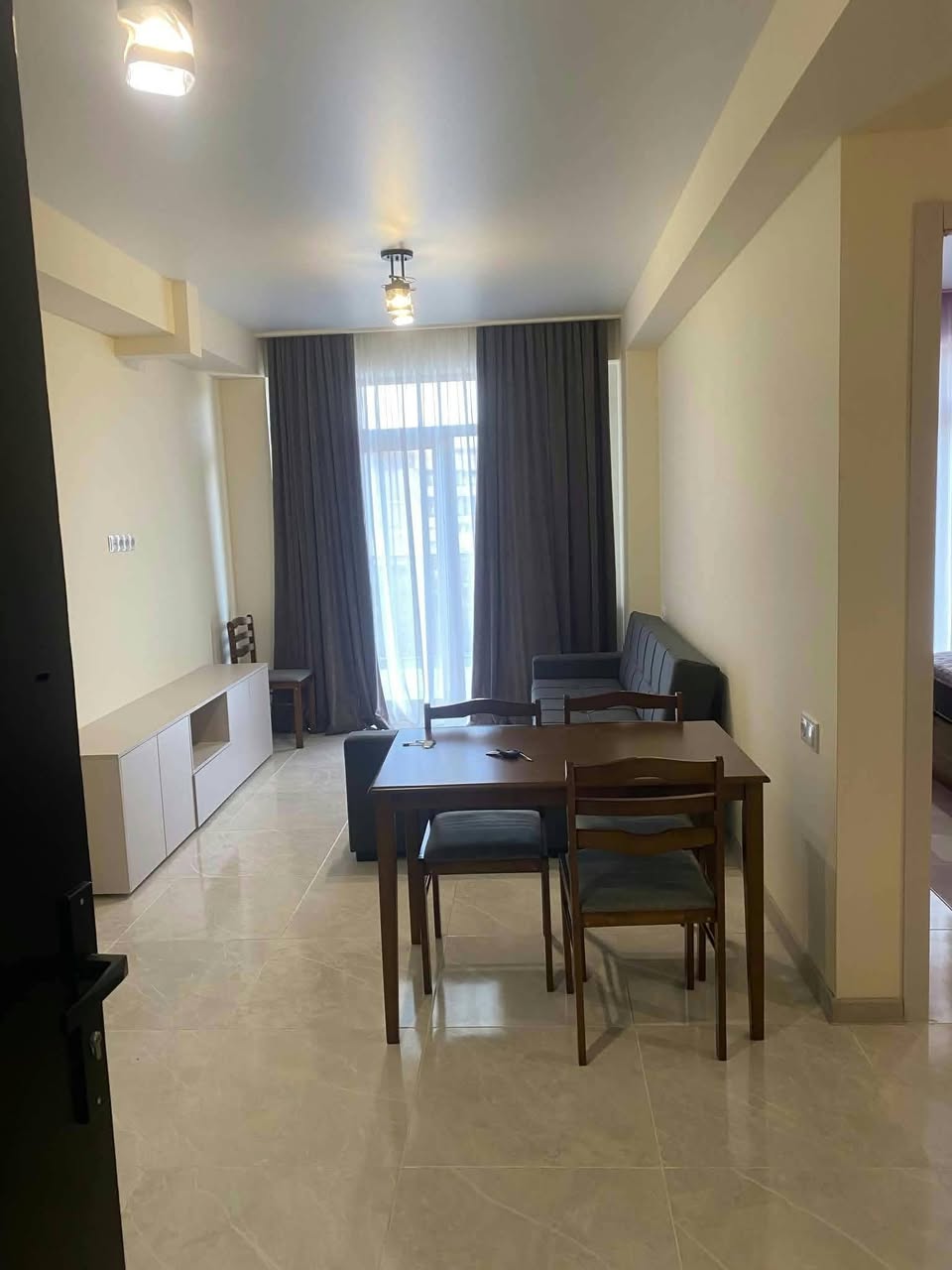 Kirayəyə mənzil verilir, Batumi — $800