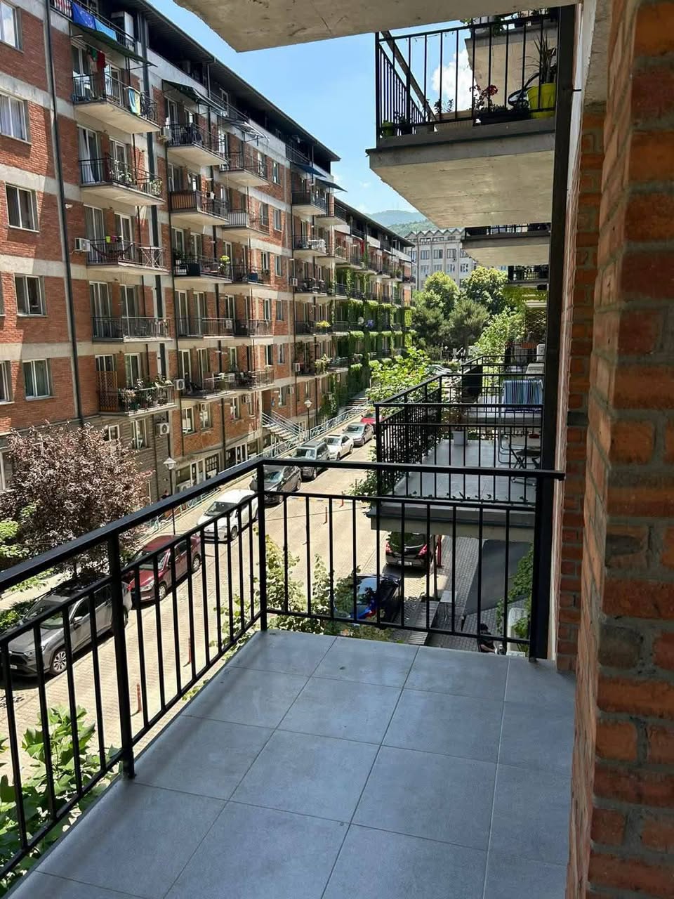 Продается 2-комнатная квартира, Тбилиси — $98,000
