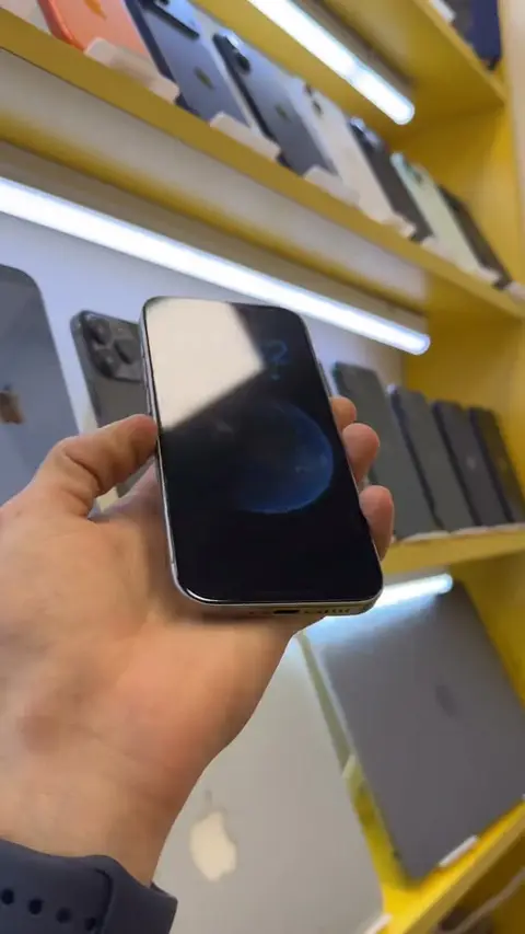 iPhone 15 Pro 🔥160,000🔥 86%🔋 128GB