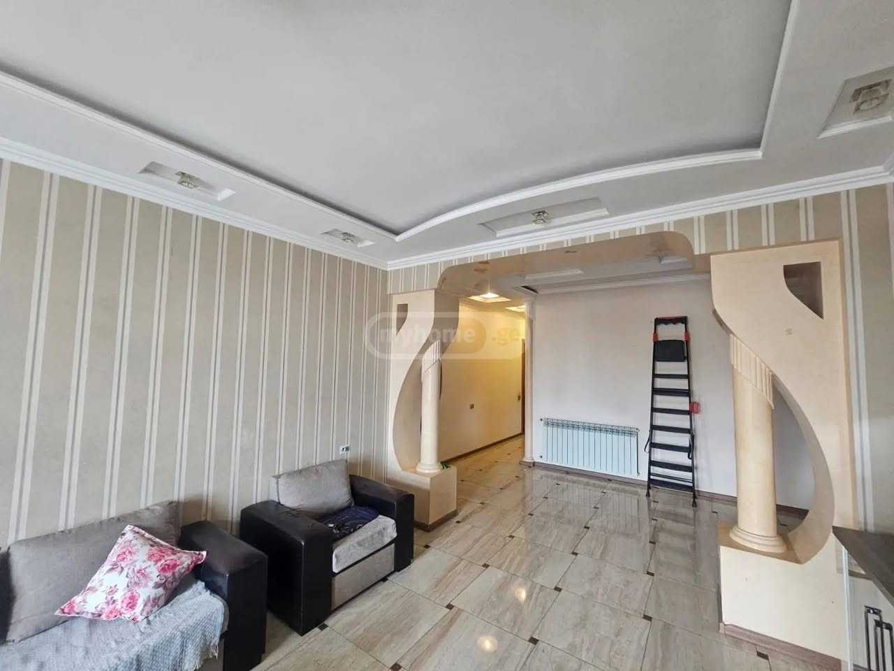 Kirayə 4-otaqlı mənzil, Tbilisi — 1,560 ₾