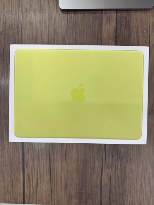 macbook neo 2026 ram-8 ssd-512 5 katına — 1,950₾