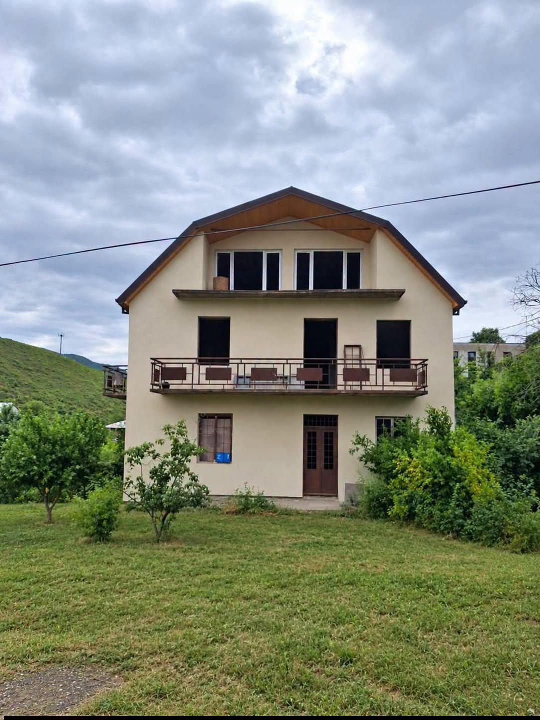 სახლი, თბილისი — $155,000