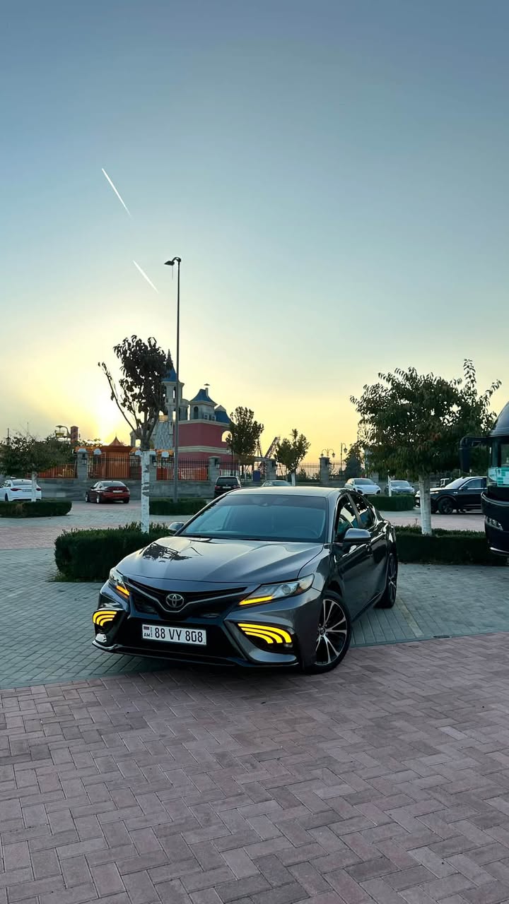 Toyota Camry 2020
