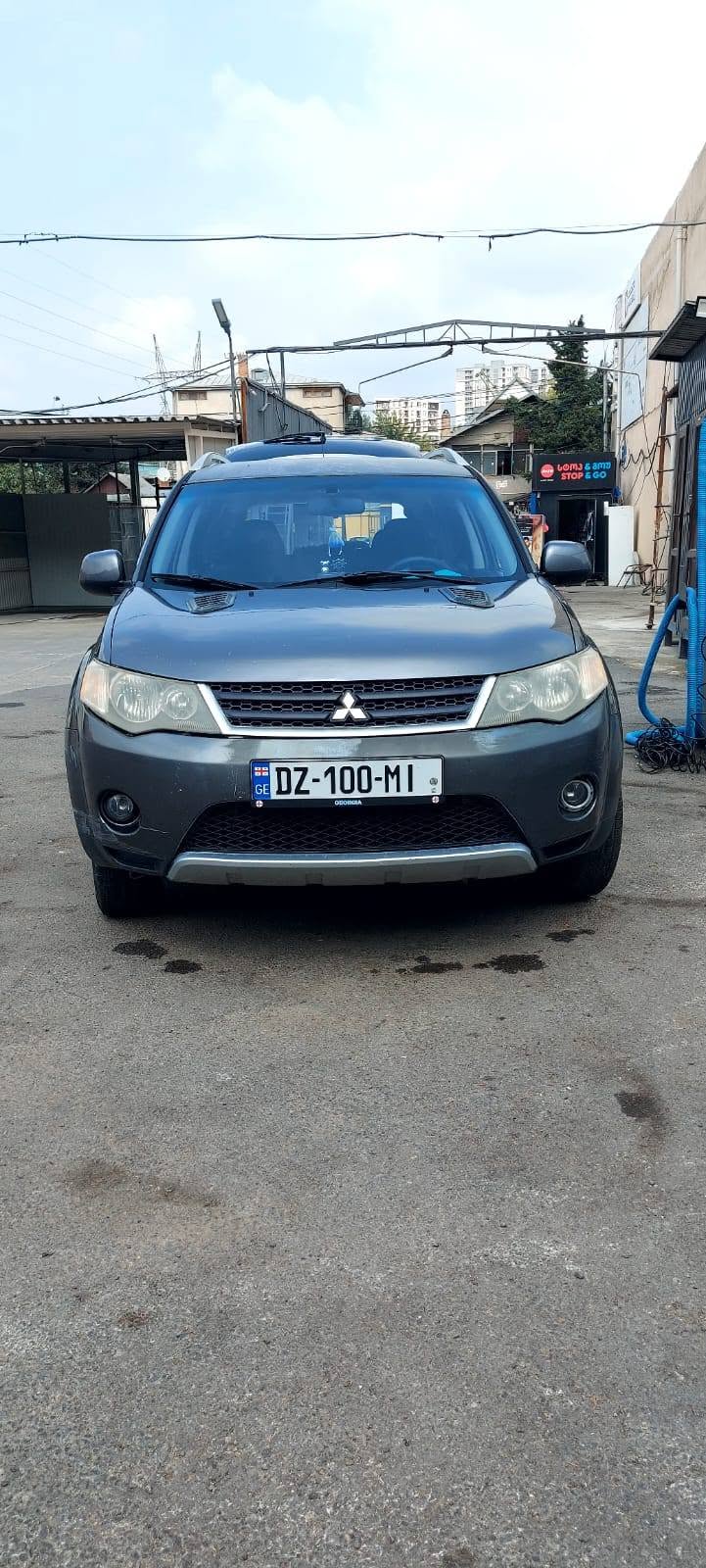 2006 model Mitsubish Outlander 3.0 - 4,700$