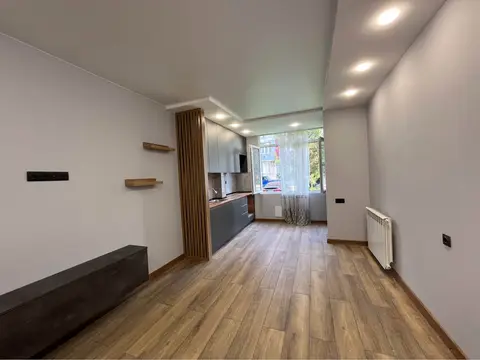 იყიდება ბინა, ბათუმი