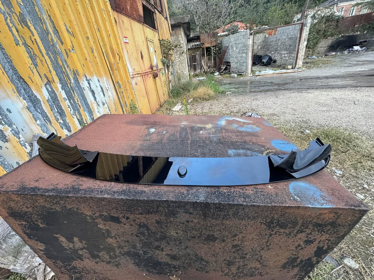 Kutaisi yaxşı xarıahi olan məkandır yalnız 3