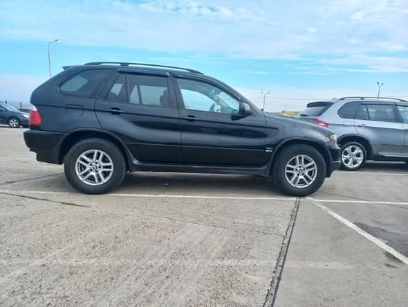 2005 model 3.0 benzinli 4500$ lokasyonda