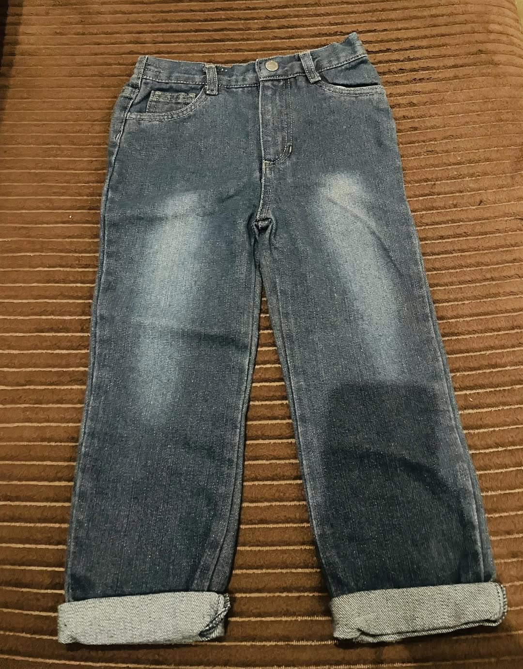 4 yaşındaki çocuk için pantolon