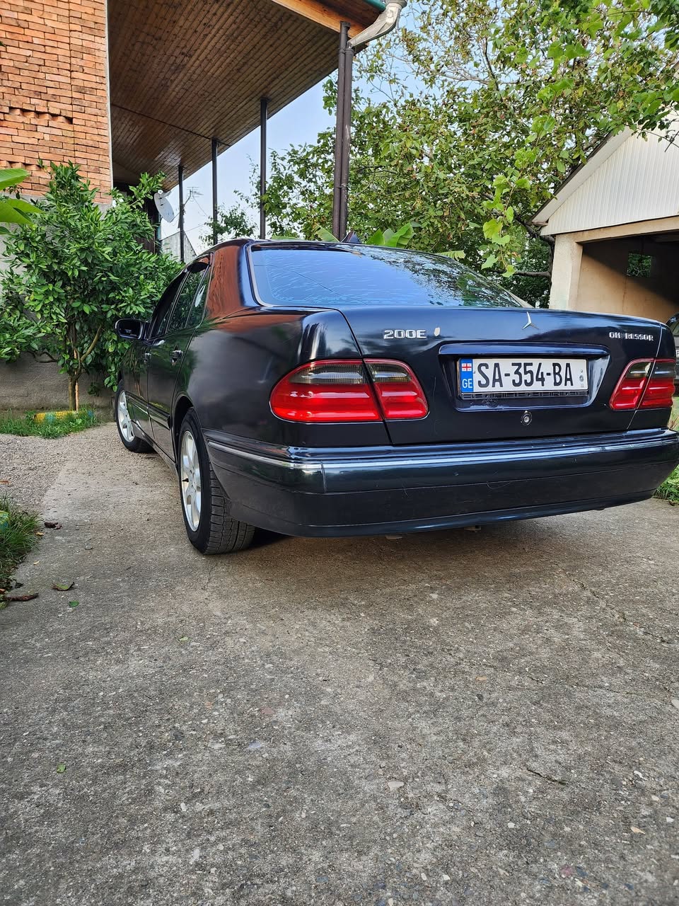 Satılır.. 2001-ci il. 2.0 kompressor. Qaz - 3,300$
